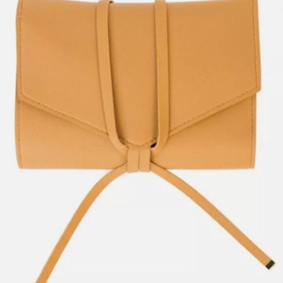 Glass Ladder & Co Katherine Tech Organizer Roll NWT in Honey - Picture 2 of 12